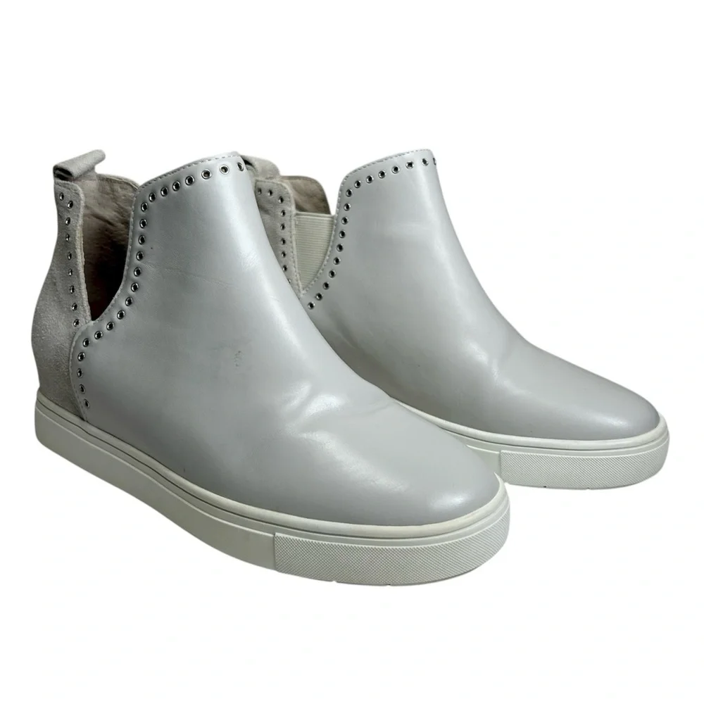 Chelsea & Violet Milo Suede Leather Gray White Eyelet Wedge Slip On Sneakers 8.5